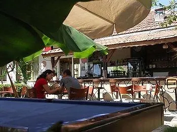 Dost Otel